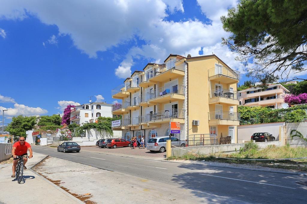 Apartments Dado Trogir Buitenkant foto