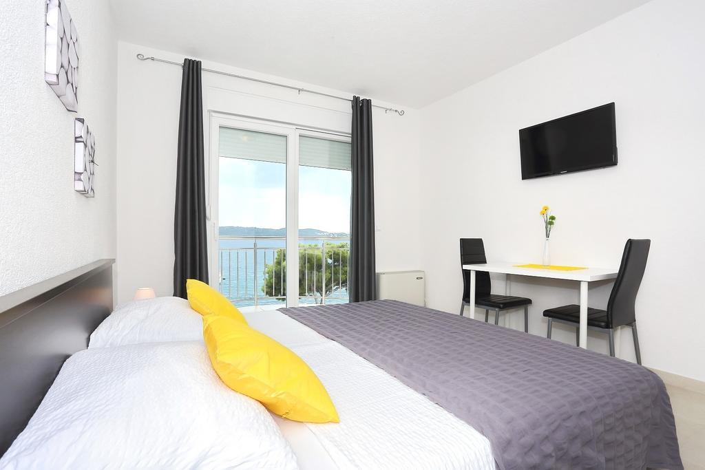 Apartments Dado Trogir Kamer foto