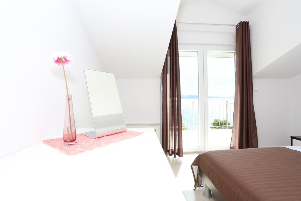 Apartments Dado Trogir Kamer foto